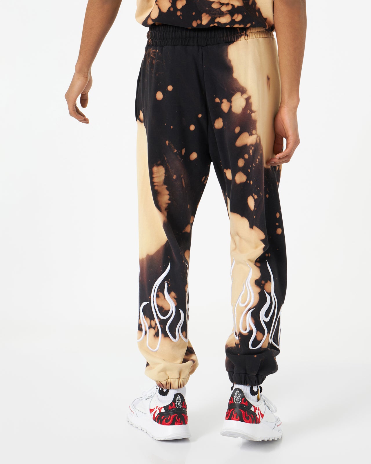 BLACK TIE DYE PANTS WITH EMBROIDERY FLAME